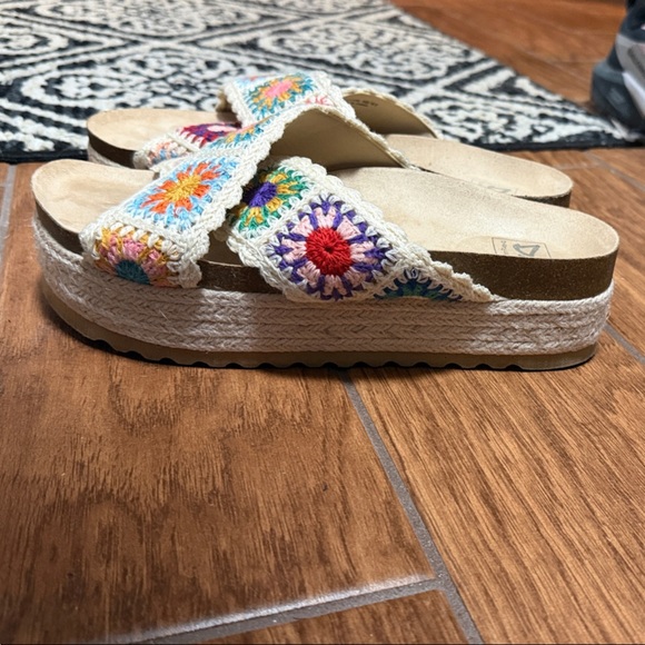 Dirty Laundry Multicolor Crochet Sandals - Picture 7 of 9